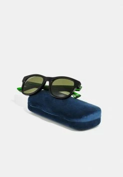 Gucci UNISEX - Sonnenbrille - Black/green 10 Gucci UNISEX - Sonnenbrille - Black/green -Günstiges Gucci || Knirps Geschäft 2345b160e359440399923b7047433662