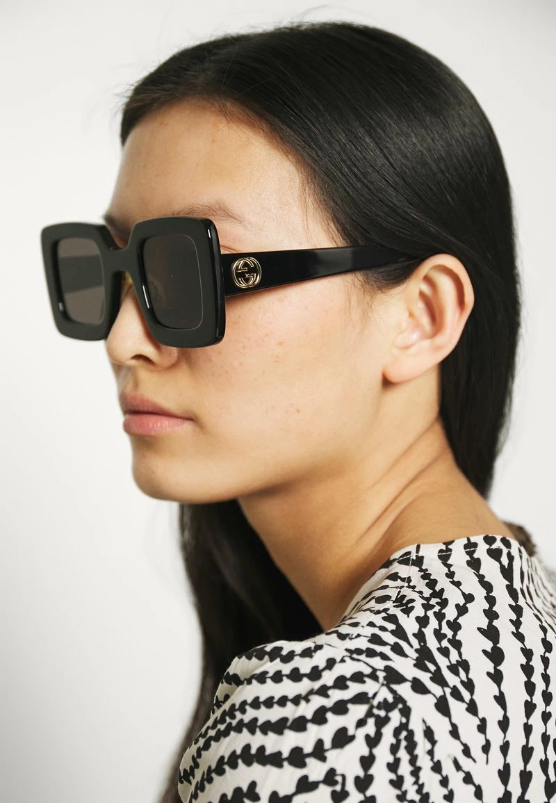 Gucci Sonnenbrille - Black/grey - Damen 4 Gucci Sonnenbrille - Black/grey - Damen – Bild 2