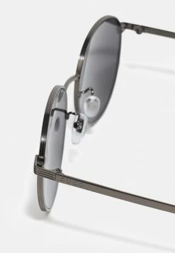 Gucci UNISEX - Sonnenbrille - Grey 10 Gucci UNISEX - Sonnenbrille - Grey -Günstiges Gucci || Knirps Geschäft 6f8432d85954475e93ffa714c6dc0e42