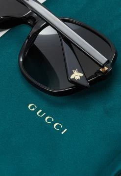 Gucci Sonnenbrille - Black/grey - Damen 11 Gucci Sonnenbrille - Black/grey - Damen -Günstiges Gucci || Knirps Geschäft 724361a880fe4161936d424b60905b41