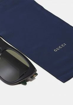 Gucci - Unisex Sonnenbrille - Black/green 11 Gucci - Unisex Sonnenbrille - Black/green -Günstiges Gucci || Knirps Geschäft 74347fb3be1141da8ab23422b790bf6a