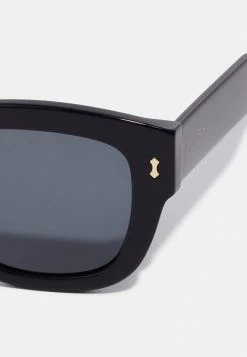 Gucci UNISEX - Sonnenbrille - Black/black/smoke 8 Gucci UNISEX - Sonnenbrille - Black/black/smoke -Günstiges Gucci || Knirps Geschäft 7ab34b8f811449faba1605745abaefd2