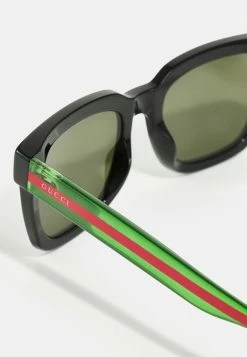 Gucci Sonnenbrille - Black/green - Unisex 9 Gucci Sonnenbrille - Black/green - Unisex -Günstiges Gucci || Knirps Geschäft 86f4de90c5d94ba99a36355436d09655