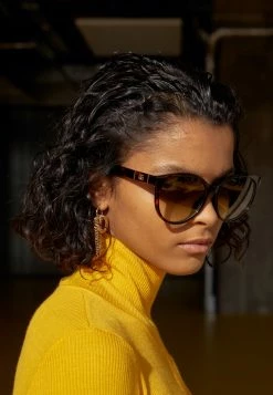 Gucci Sonnenbrille - Havana Brown - Damen 12 Gucci Sonnenbrille - Havana Brown - Damen -Günstiges Gucci || Knirps Geschäft 8cf328f597894cd58f460040600acc32