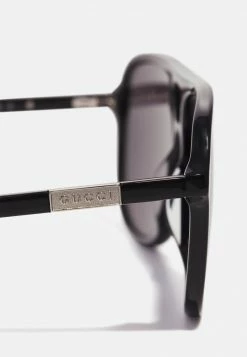 Gucci UNISEX - Sonnenbrille - Black/black/grey 9 Gucci UNISEX - Sonnenbrille - Black/black/grey -Günstiges Gucci || Knirps Geschäft af8f01facf8043d193efd3da0ac19ecc