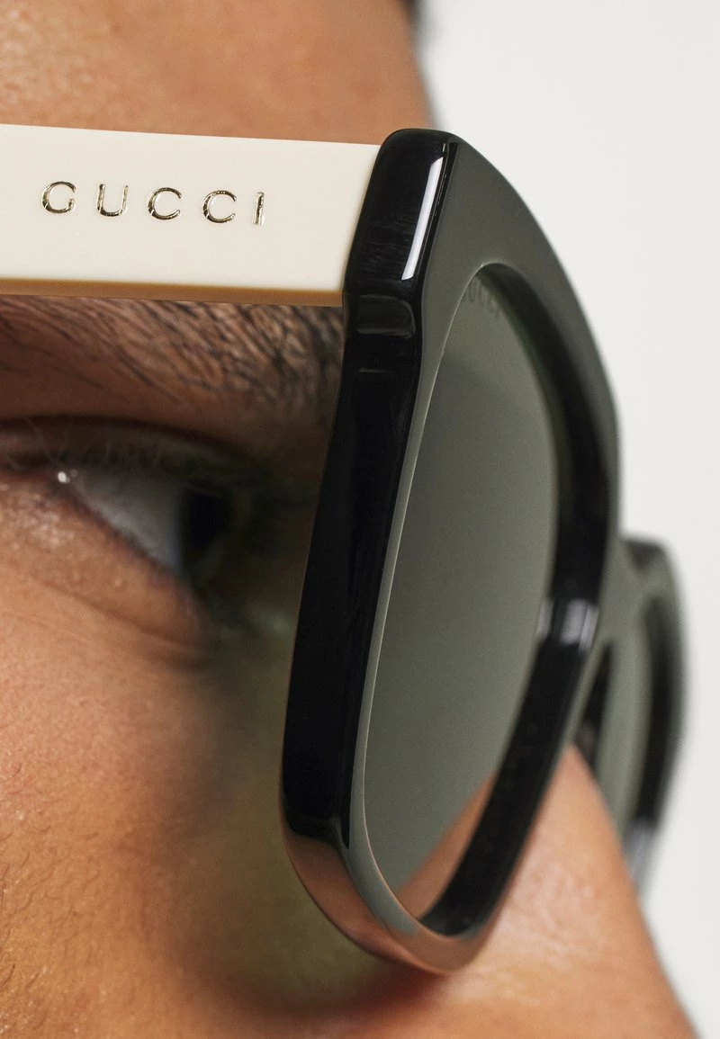 Gucci UNISEX - Sonnenbrille - Black/white/green 4 Gucci UNISEX - Sonnenbrille - Black/white/green – Bild 2
