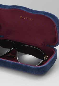Gucci Sonnenbrille - Black/gold/grey - Unisex 9 Gucci Sonnenbrille - Black/gold/grey - Unisex -Günstiges Gucci || Knirps Geschäft d0e99c7de88d4fa88a43af7c28dc1c0d