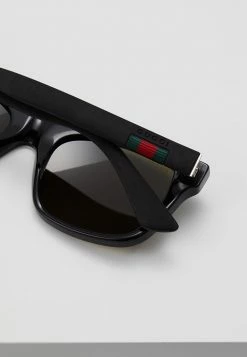 Gucci - Unisex Sonnenbrille - Black/green 13 Gucci - Unisex Sonnenbrille - Black/green -Günstiges Gucci || Knirps Geschäft d66e40d20f3a42fabb1e9545ac7599a7