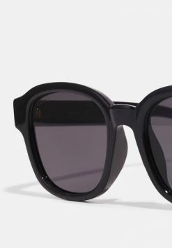 Gucci UNISEX - Sonnenbrille - Black/black/grey 7 Gucci UNISEX - Sonnenbrille - Black/black/grey -Günstiges Gucci || Knirps Geschäft f4045194fc9340e4bb3c41ef202545b1